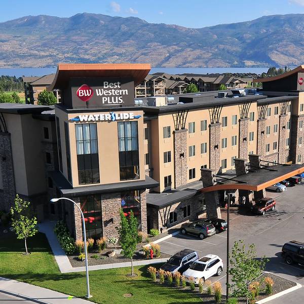 Best Western Plus Wine Country Hotel & Suites