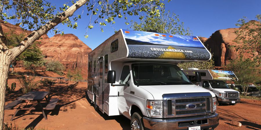 Cruise America camper in Zion NP Utah