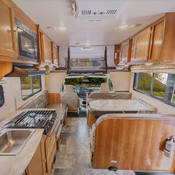 GoNorth_MH22-24_back to front- Doets Reizen