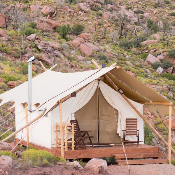 Under Canvas Zion - dlx 1