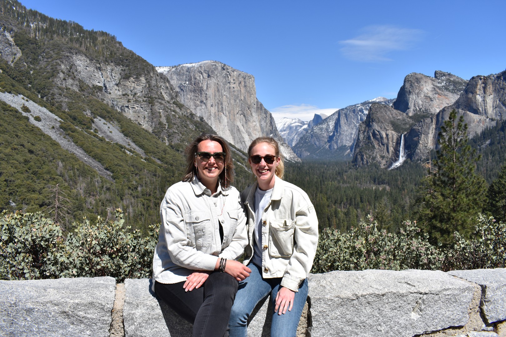 Yosemite National Park - Tunnel View point - El Capitan - Half Dome - Bridalveil Falls  - Doets Reizen - (6)