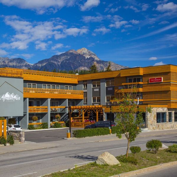 Crimson Jasper Lodge - 1