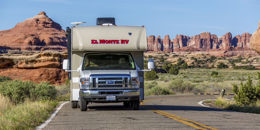 Met de camper in Canyonlands National Park