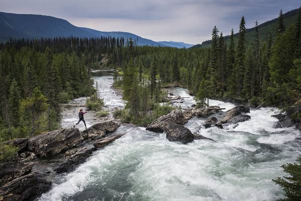 Cariboo Chilcotin Coast - Ghost Falls - Destination BC Blake Jorgenson - Doets Reizen