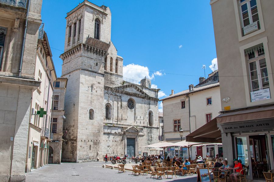 Marche Nîmes crédit photos Office de Tourisme Nîmes - Doets Reizen Frankrijk