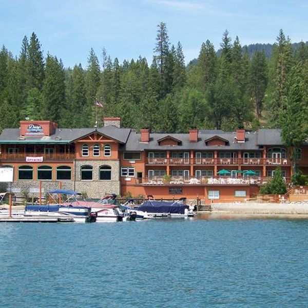 The Pines Resort - vooraanzicht