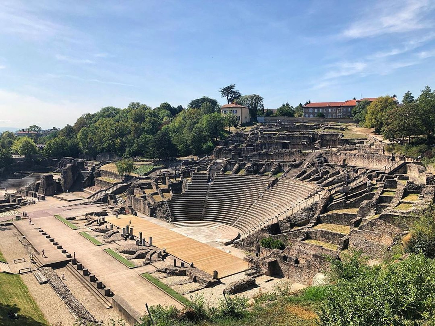 Lyon Frankrijk Doets Reizen - afbeelding van Lyon Facebook 94)