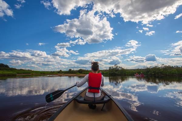 Kanoën in de zomer- Rovaniemi - Lapland - Finland - Doets Reizen - credits Visit Rovaniemi