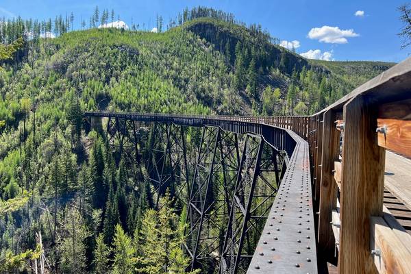 Myra Canyon Bicycle Rental and Tours - Doets Reizen