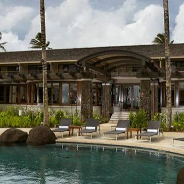 Koa Kea Hotel Exterior