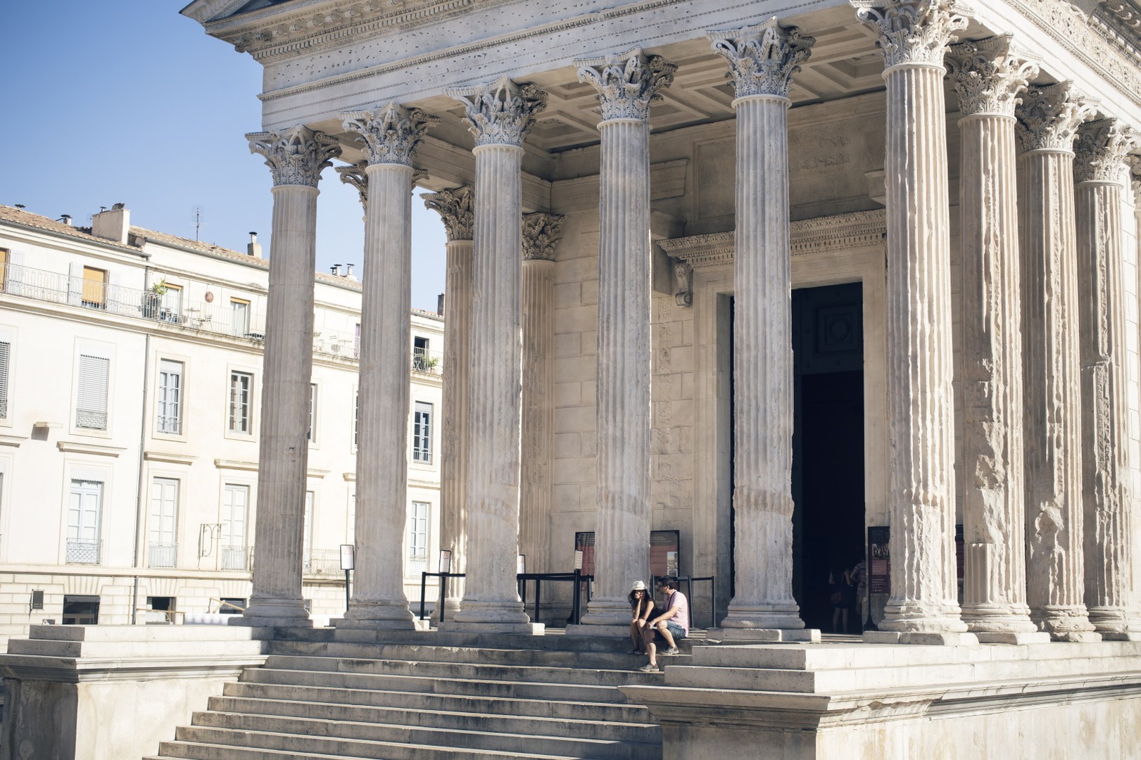 Maison Carrée Nimes Doets Reizen - Frankrijk - Nathalie Baetens Atout France
