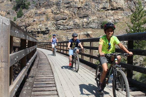 Myra Canyon Trestles & Tunnels Guided Bike Tour - Vakantie Canada - Doets Reizen