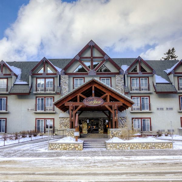 Banff Inn Winter