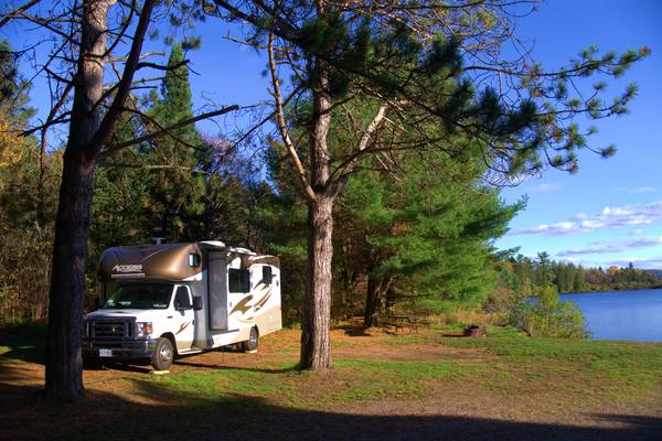 Een tussenstop met de camper van Owasco RV