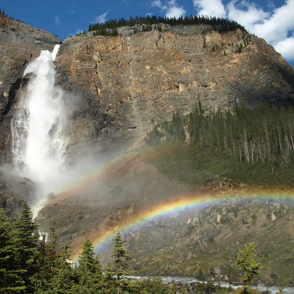 Takkakaw Falls - Yoho National Park - British Columbia - Canada - Doets Reizen