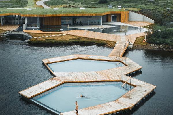 Vök Baths - geothermische baden - IJsland - Doets Reizen