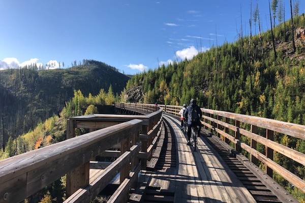 Myra Canyon Trestles & Tunnels guided bike tour - Kelowna - Okanagan Valley - British Columbia - Canada - Doets Reizen