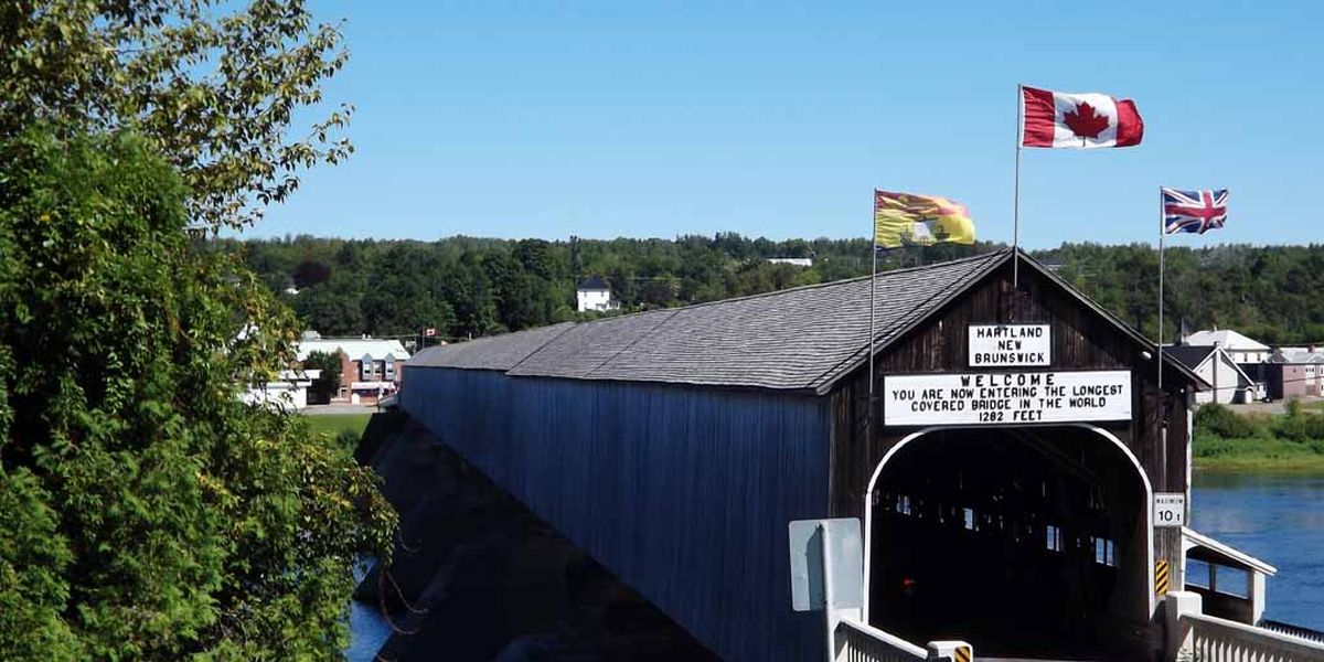 Covered Bridge - Hartland - New Brunswick - Canada - Doets Reizen
