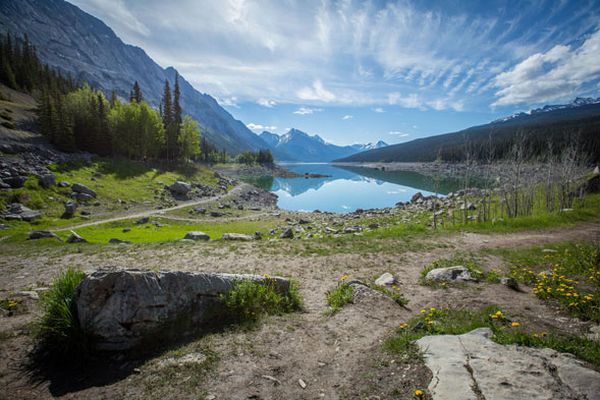 Medicine Lake - Jasper National Park - Alberta - Canada - Doets Reizen