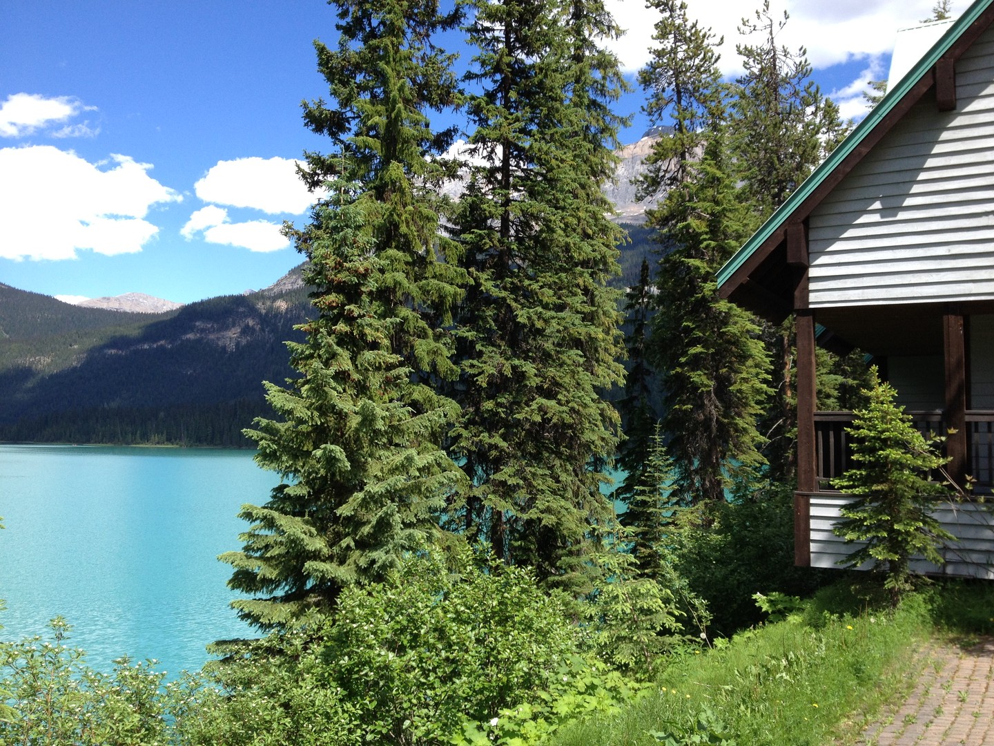 Emerald Lake Lodge - Yoho National Park - British Columbia - Canada - Doets Reizen