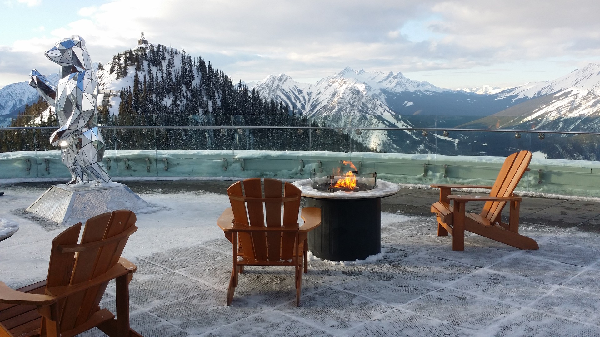 Banff Gondola Winter - Banff National Park - Alberta - Canada - Doets Reizen