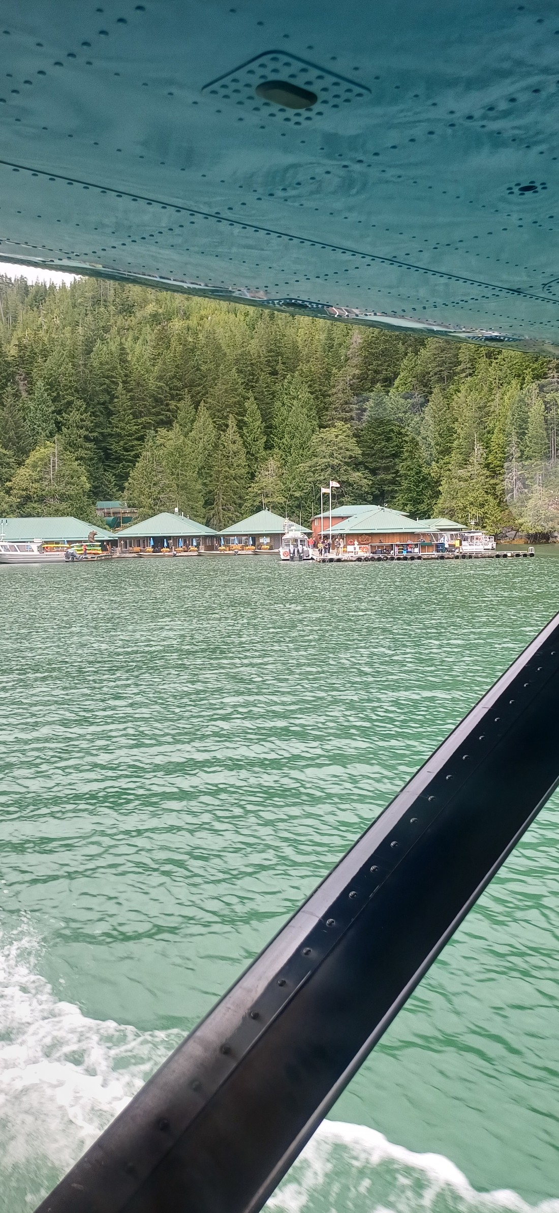 Watervliegtuig - Knight Inlet - Canada - Doets Reizen (97)