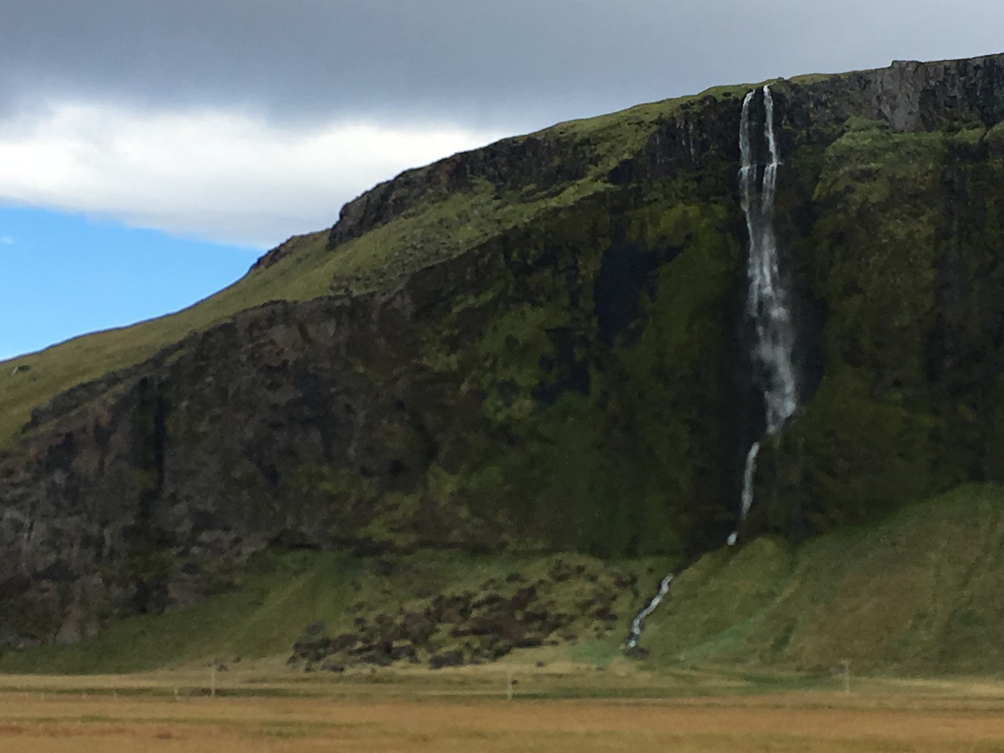 Seljalandsfoss - IJsland - Doets Reizen