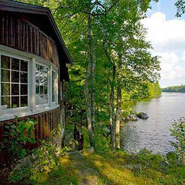 Mersey River Lodge - exterior 2