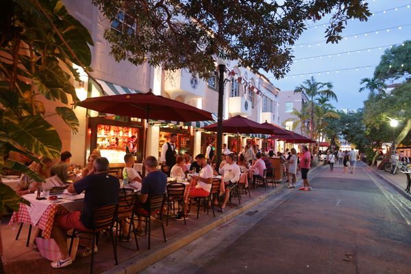Espanola Way - Miami Beach - Florida - Doets Reizen