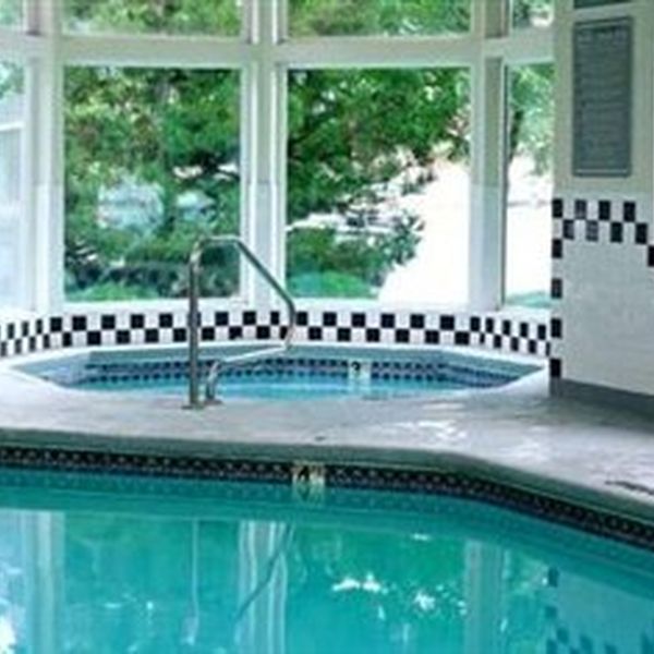 crystal inn great falls - pool