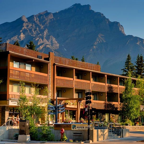 Banff Aspen Lodge Exterior