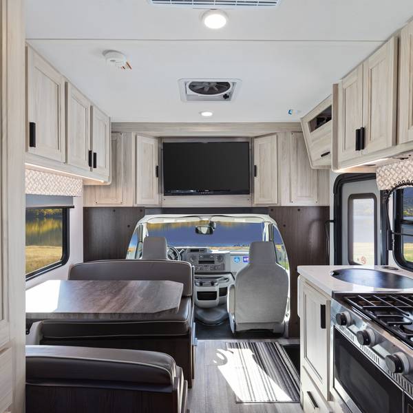 Road Bear SVC - interior - Doets Reizen camperreizen Amerika
