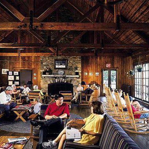 Skyland Resort - lobby