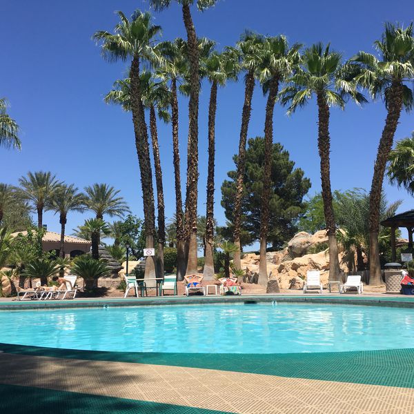 Oasis Las Vegas RV Resort, zwembad