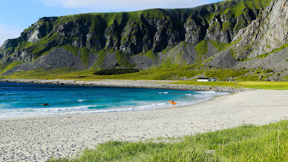 Surfen Lofoten - Doets Reizen - Vakantie Noorwegen - Credits Visit Norway