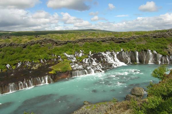 Hraunfossar - IJsland - Doets Reizen