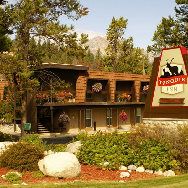 Tonquin Inn - buiten