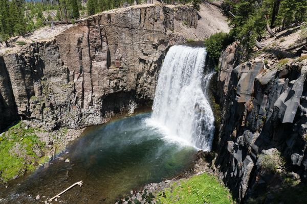 Rainbow Falls bij Post Pile National Monument - Doets Reizen