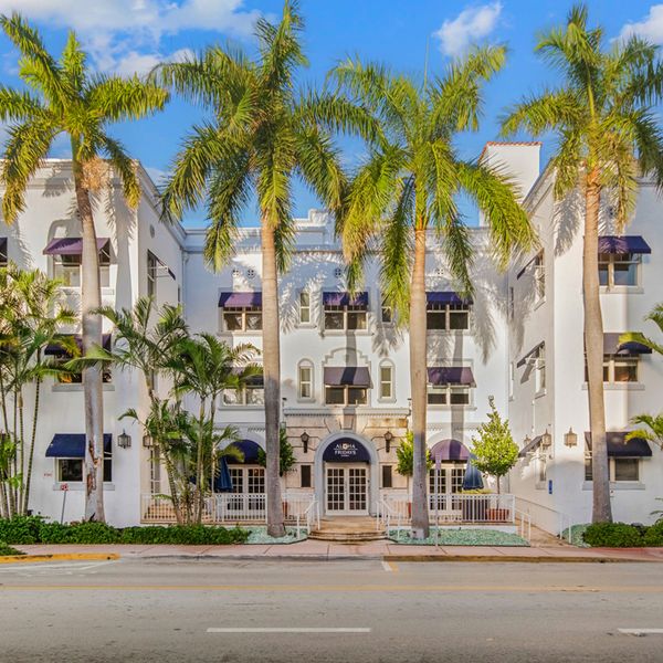 Aloha Fridays exterior