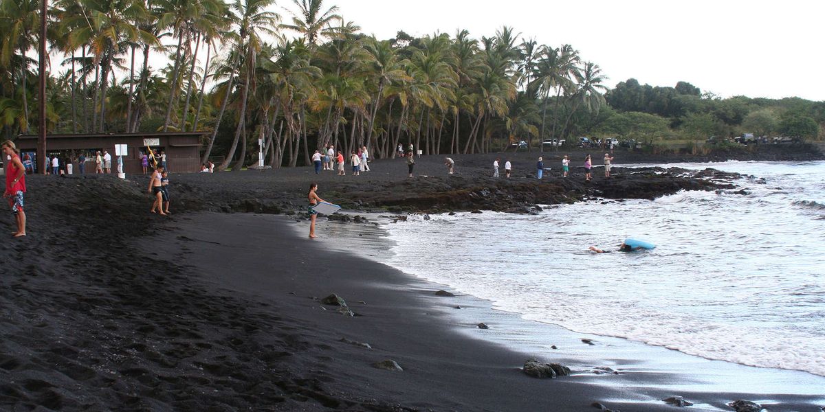 Black Sand Beach - Big Island - Hawaii - Doets Reizen