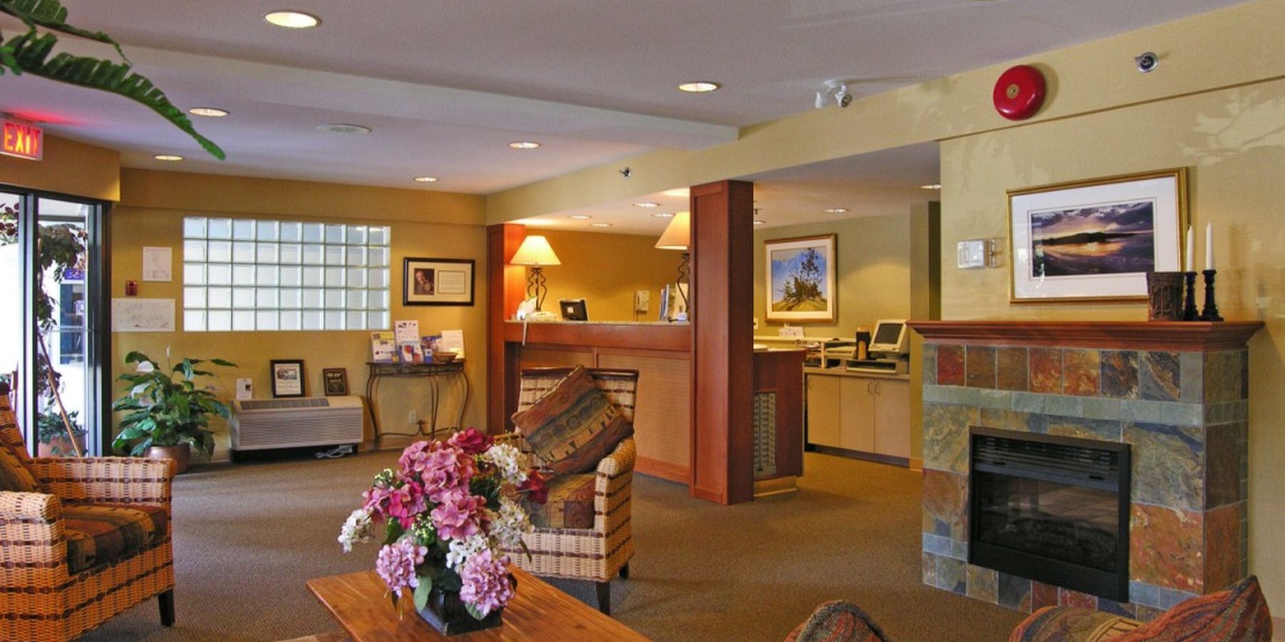 Accent Inn Burnaby - 