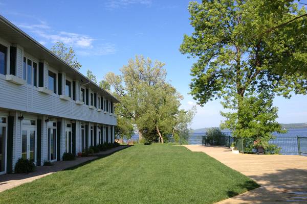 Elmhirst's Resort - Keene - Ontario - Canada - Doets Reizen