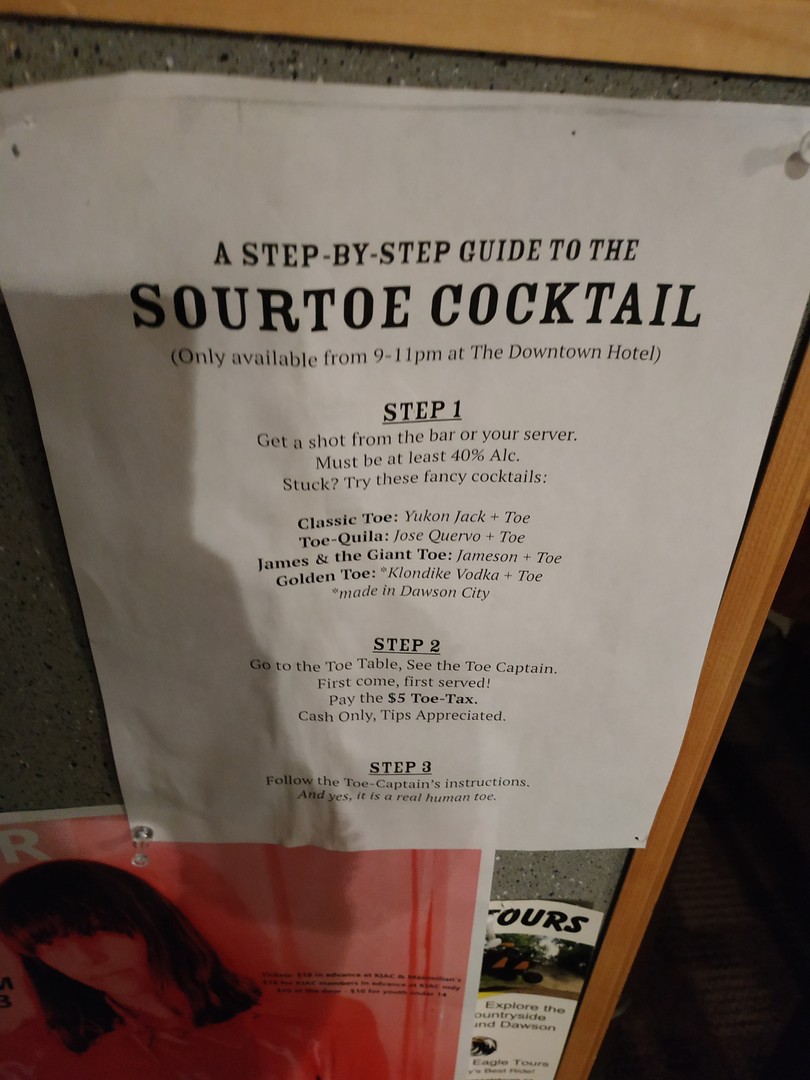 Sour Toe Cocktail - Dawson City - Yukon - Canada - Doets Reizen