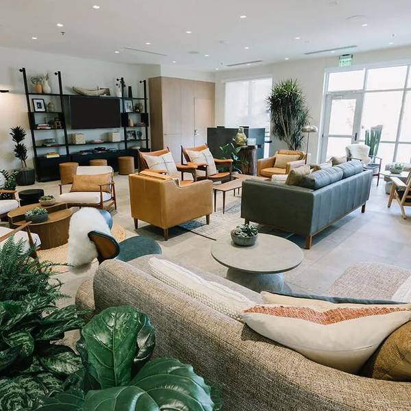 Gravity Haus Moab -  Lobby