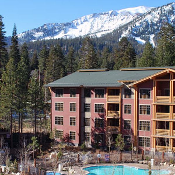 Village Lodging at Mammoth - exterior 2