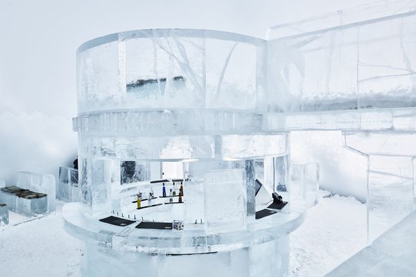 Icehotel 365 Bar- Doets Reizen - Vakantie Zweden - Credit Visit Sweden
