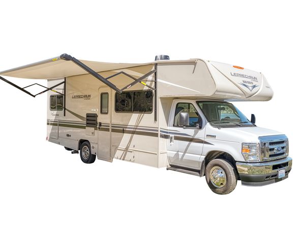 C26-28ft - motorhome P - Road Bear RV Doets Reizen (1)