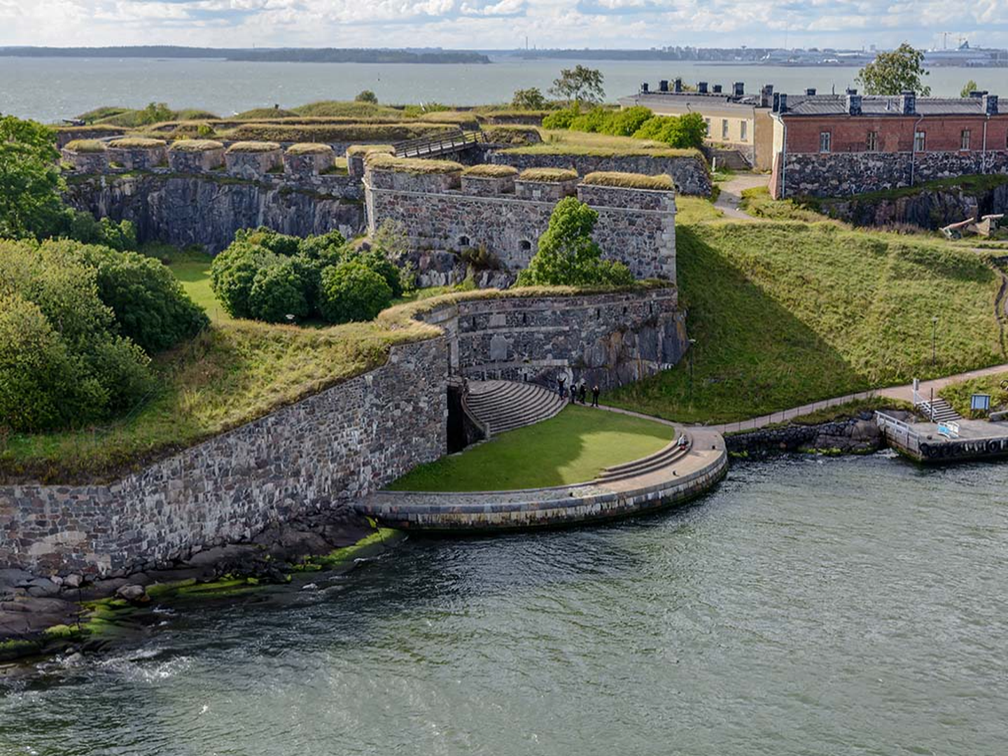 Suomenlinna zee fort - Finland - Doets Reizen - credits Visit Finland
