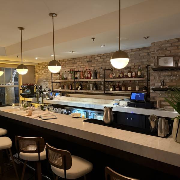 Honey's Restaurant Aloha Fridays