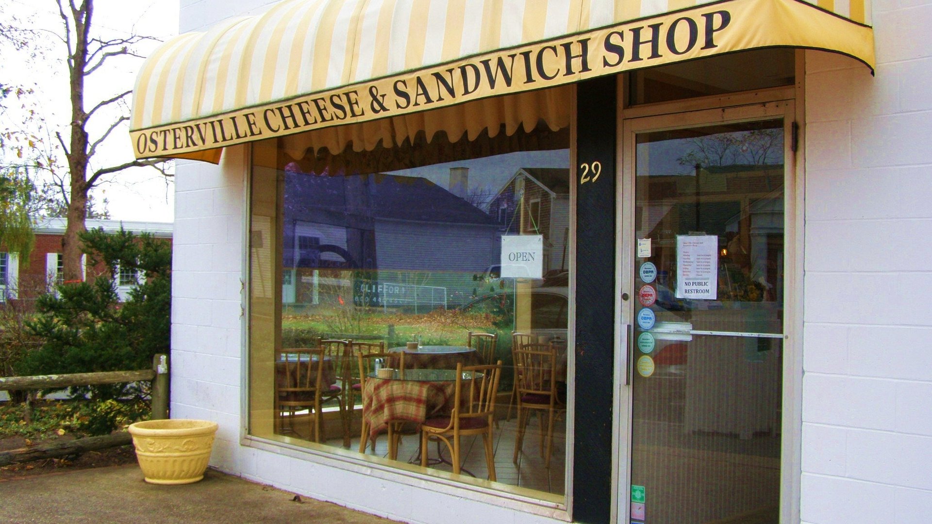 Osterville Cheese & Sandwich Shop - Cape Cod - Massachusetts - Doets Reizen